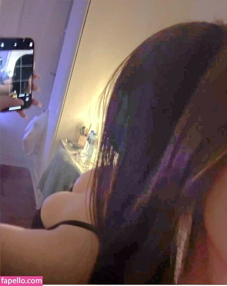 Naken lekkede OnlyFans-bilde av Killerserenity