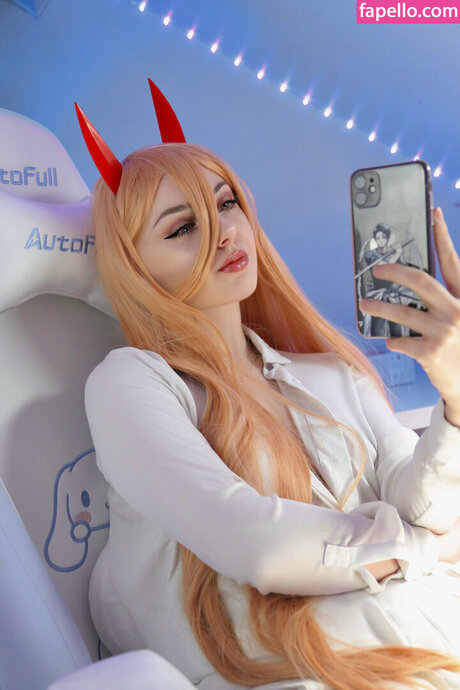 Alaston vuotanut OnlyFans-kuva Nyeupe
