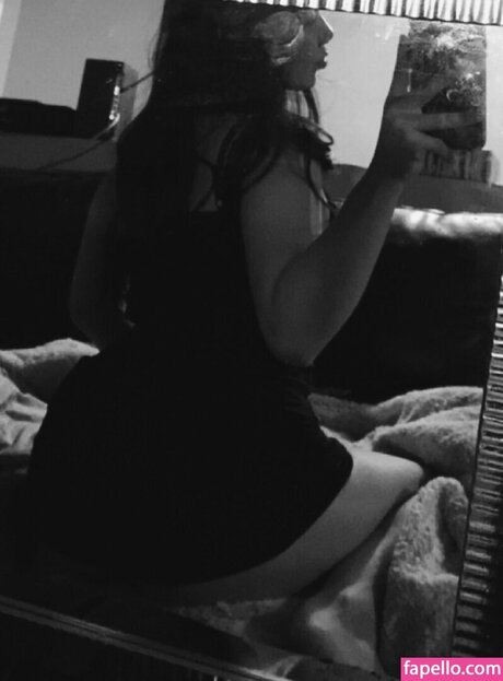Naken lekkede OnlyFans-bilde av Ciara Davis
