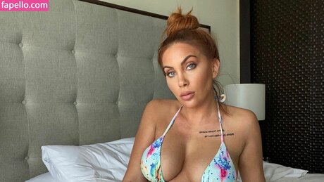 Naken lekkede OnlyFans-bilde av Taratabitha