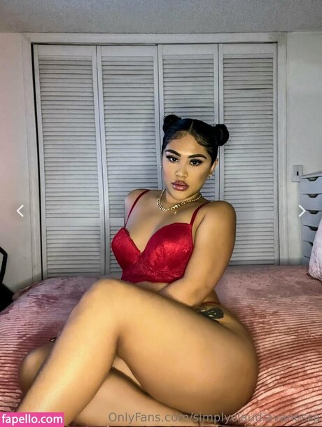 Nacktes geleaktes OnlyFans-Foto von Claudia Vanessa