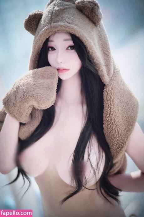 Foto di nudo di fuga di OnlyFans di Seolhwa Yoon 