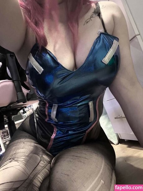 Emily_g0th