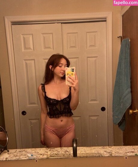 Naken lekkede OnlyFans-bilde av Casskittyy