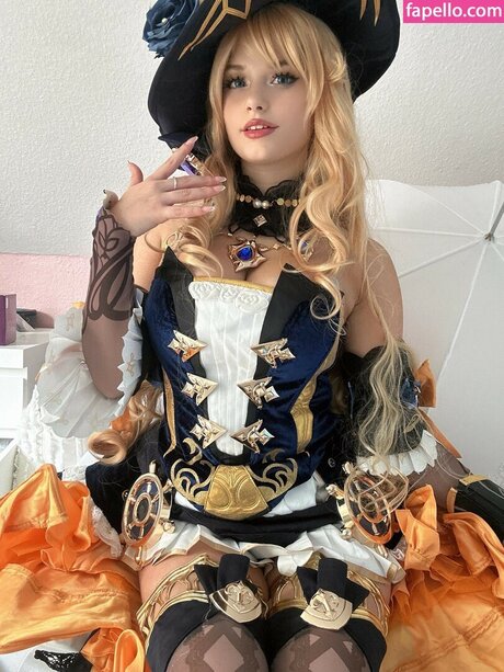 Naakte gelekte OnlyFans-foto van Avygenki