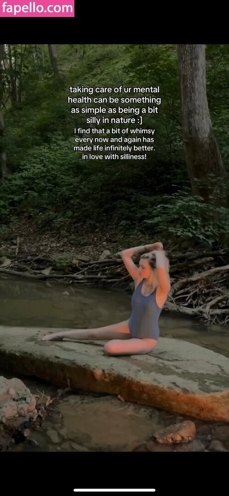 Nahá fotka uniklých OnlyFans od Kaylawiggins