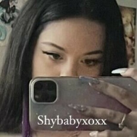 Naken läckt OnlyFans-bild av Shybaaby