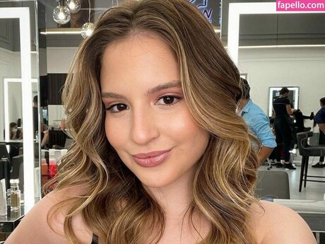 Sophia Valverde OnlyFans