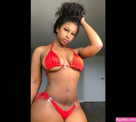 Yungnena OnlyFans泄露裸照