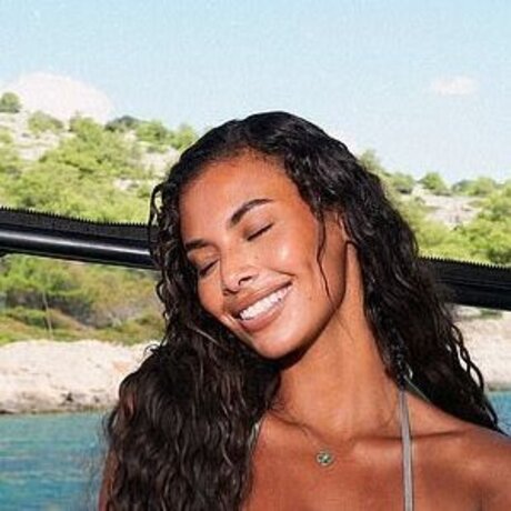 Nahá fotka uniklých OnlyFans od Sophie Piper