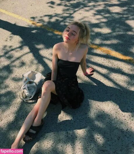 Photo nue de fuite OnlyFans de Taylor Hickson