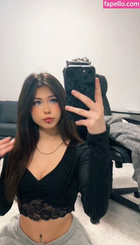 Chloe Oak