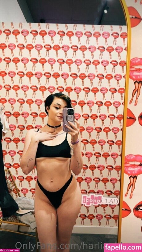 Naken läckt OnlyFans-bild av Harli Antihero