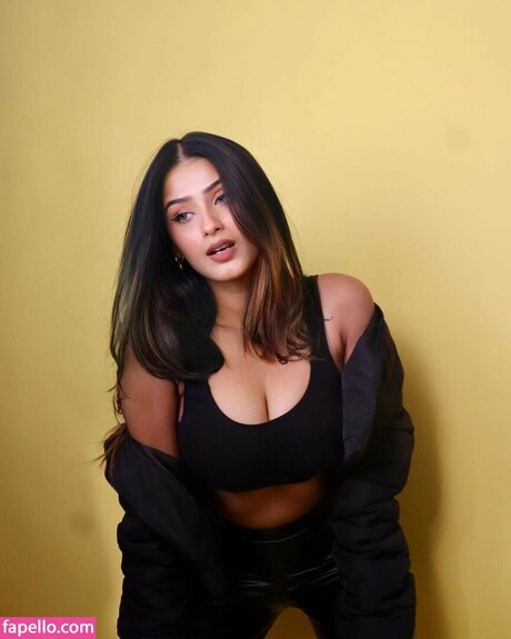 Nøgent lækket OnlyFans-billede af Shambhavi Singh