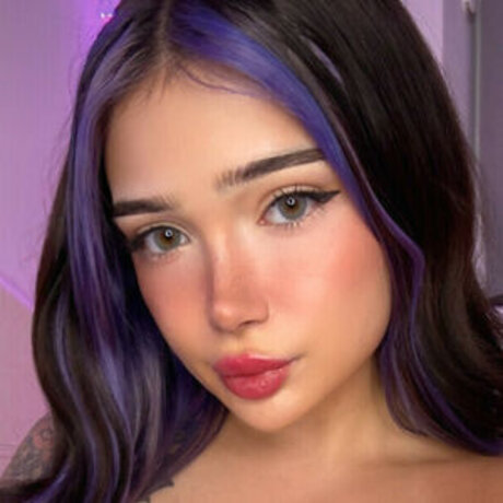Naken lekkede OnlyFans-bilde av Lola Wolfe