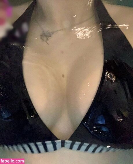 Naken lekkede OnlyFans-bilde av Morpheya