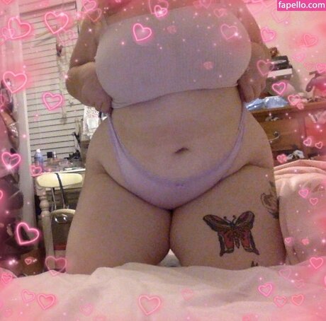 Nahá fotka uniklých OnlyFans od Strawberryxfnta