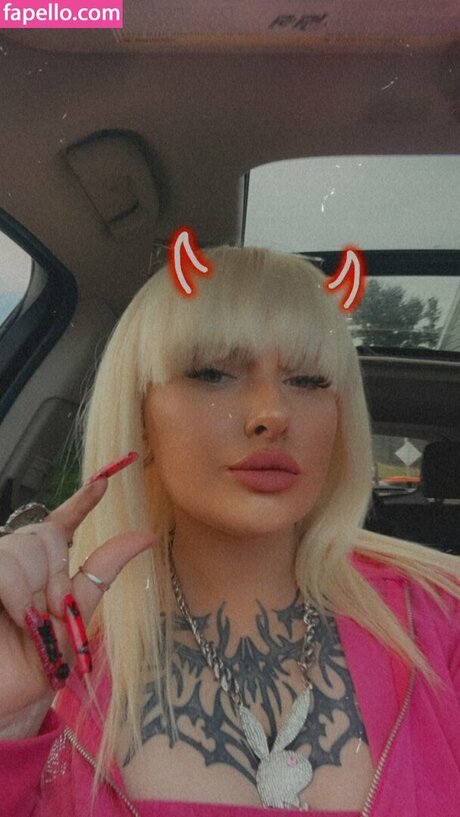 Naken lekkede OnlyFans-bilde av Kingkitten420