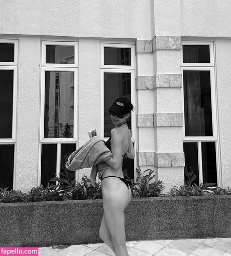 Naken läckt OnlyFans-bild av Vivie Vons