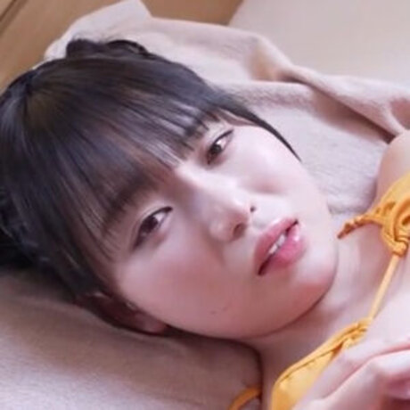Yuna Shirahoshi 