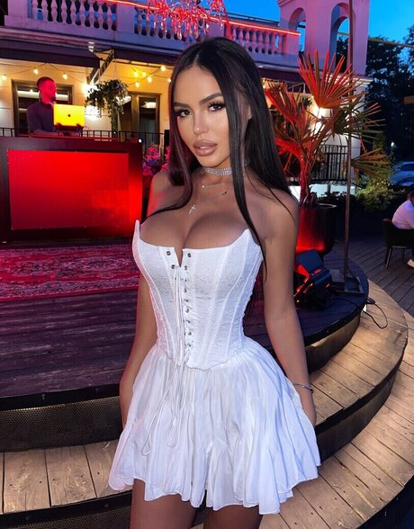 Naken läckt OnlyFans-bild av Shybkinaa