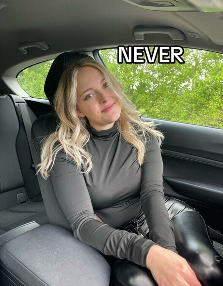 Nøgent lækket OnlyFans-billede af Bienmichelle