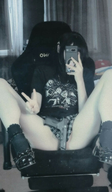 Naken läckt OnlyFans-bild av Loafqueen