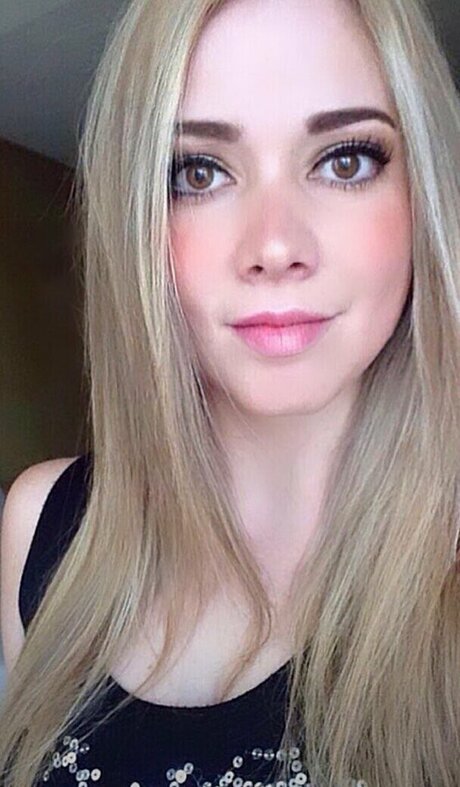 Naken läckt OnlyFans-bild av La Gera