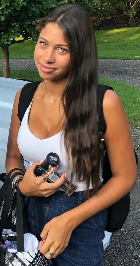 Foto di nudo di fuga di OnlyFans di Nicolena Schoonmaker  Nicolenaschoonmaker