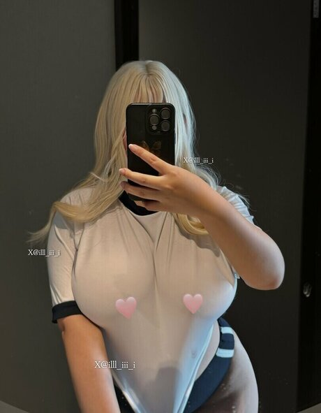 Nahá fotka uniklých OnlyFans od Illliiii