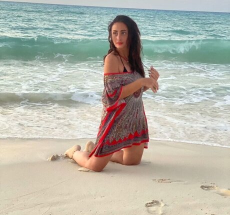 Naken läckt OnlyFans-bild av Menna Tayseer