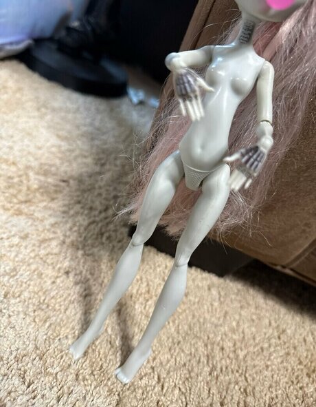 Zombiedoll