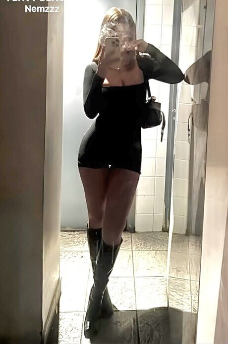 Darcey Garraway OnlyFansリークヌード写真