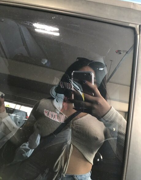 Naken läckt OnlyFans-bild av Etern444l