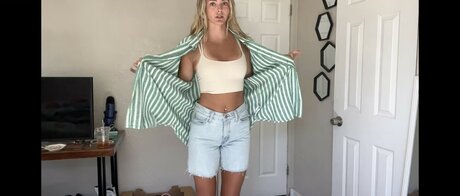 Beez ASMR