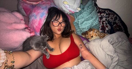 Nahá fotka uniklých OnlyFans od Keziahmoua