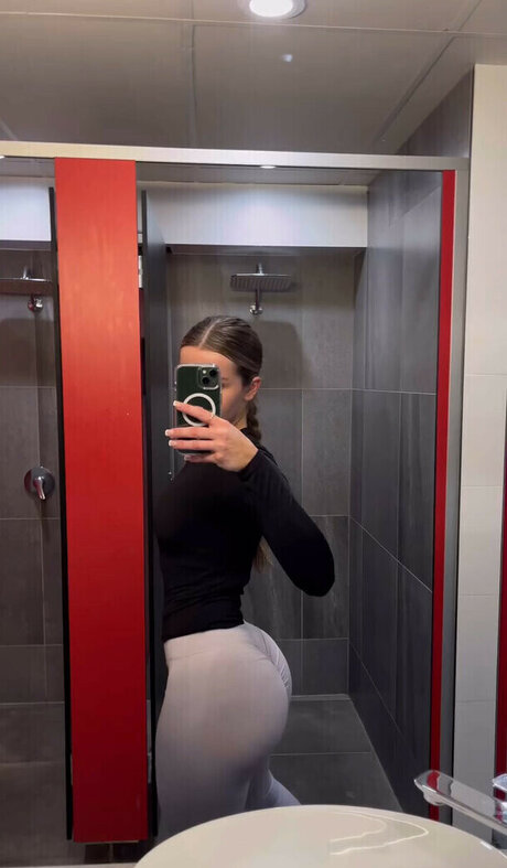 Rachel Chisholm  nude leaked OnlyFans photo