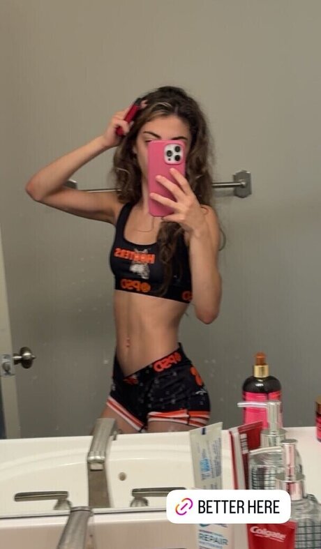 Naken lekkede OnlyFans-bilde av Taylor Spriggs