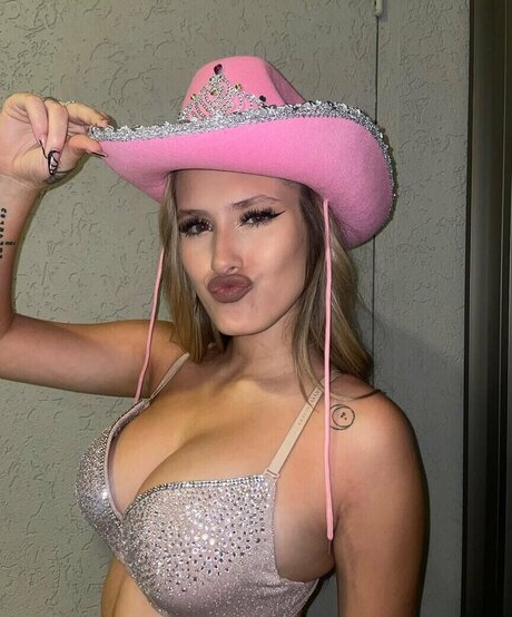 Nahá fotka uniklých OnlyFans od Lola Poggio