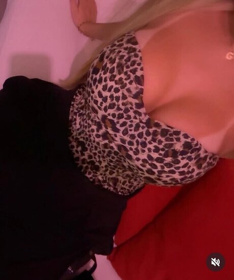 Naken läckt OnlyFans-bild av Gabiirmattos