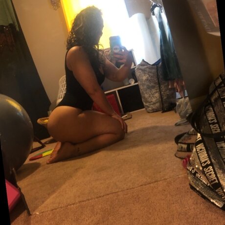 Nahá fotka uniklých OnlyFans od Honeybunz