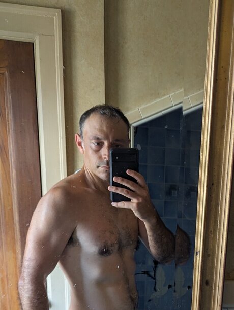 Dr Guy Diamond