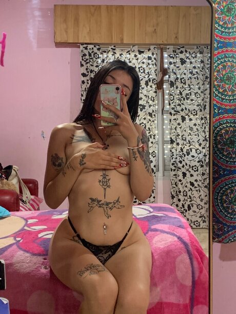 Nøgent lækket OnlyFans-billede af Sweet Blessed