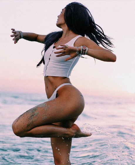 Nacktes geleaktes OnlyFans-Foto von Kayla Bear 