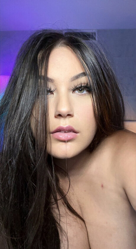 Foto nua vazada do OnlyFans de Your Thick Secret 