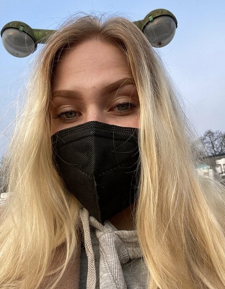 Alasti lekkinud OnlyFans-i pilt Jassietailorfree