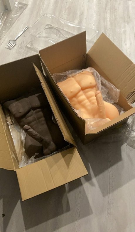 Nøgent lækket OnlyFans-billede af Tyler Wisby