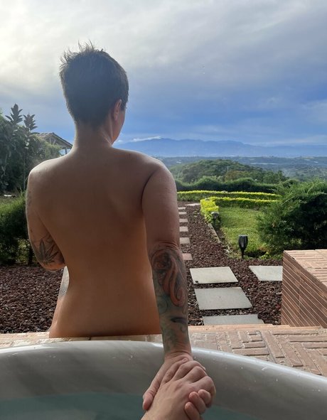 Nagie wyciekłe zdjęcie OnlyFans od Freegthatass