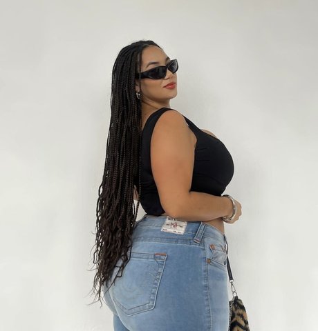 Katelyn Folasade OnlyFans 유출 누드 사진