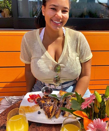 Katelyn Folasade